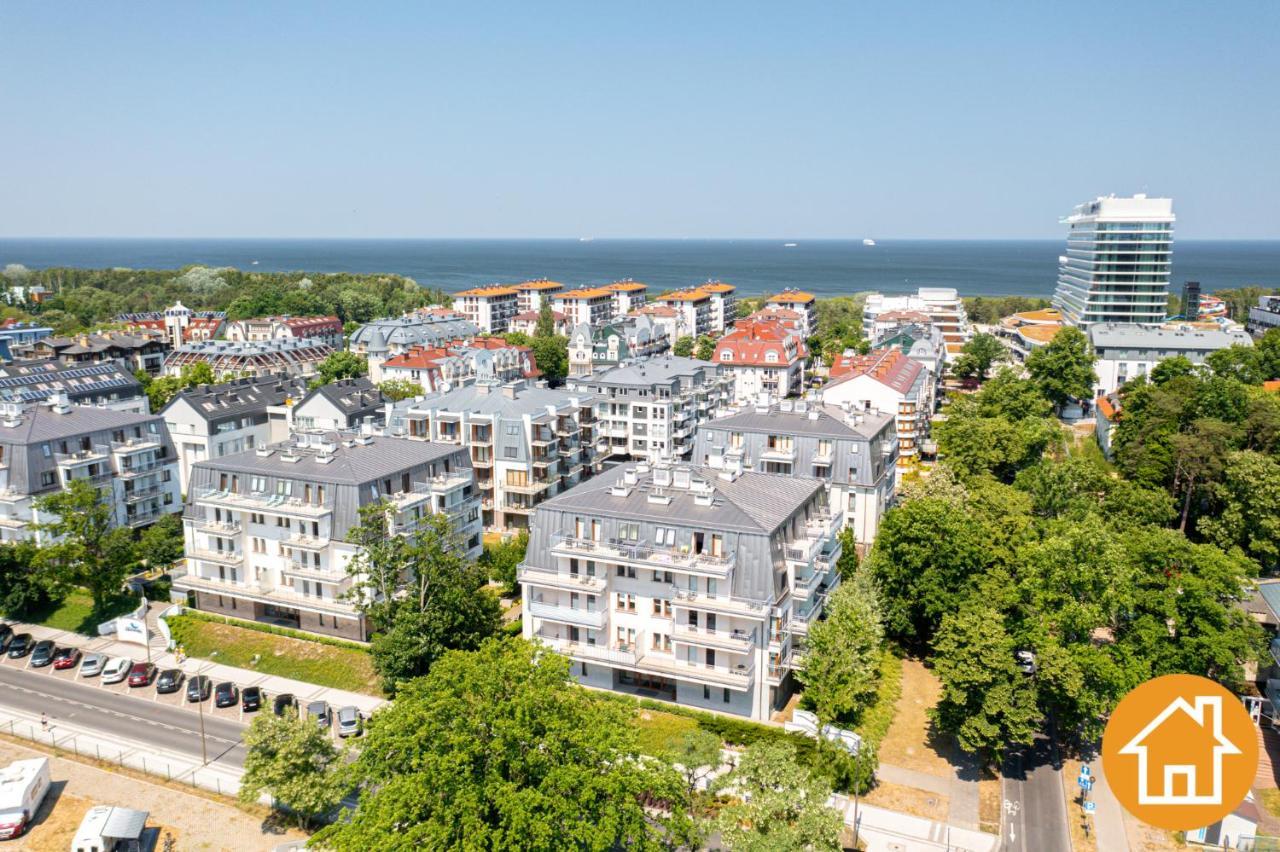 Aquamarina Swinoujscie - Visitopl Buitenkant foto