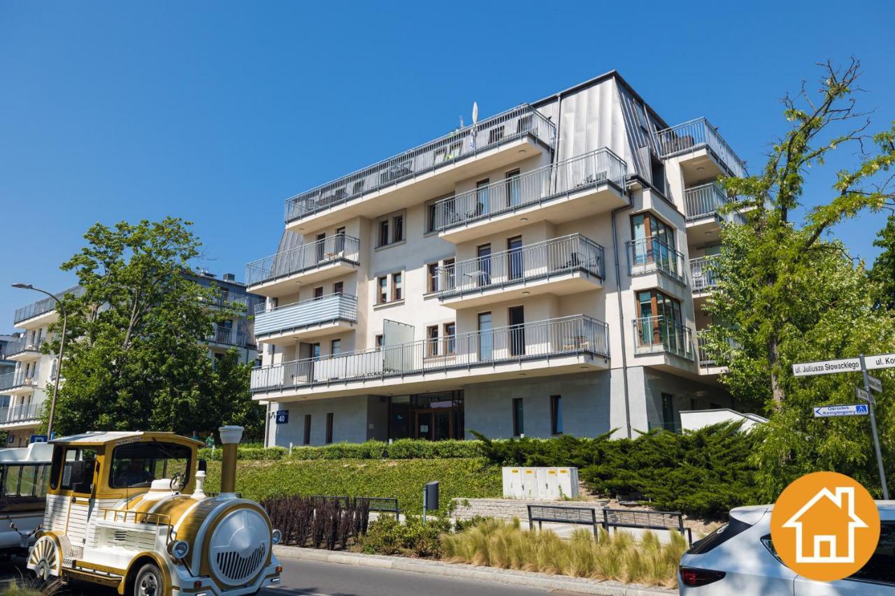 Aquamarina Swinoujscie - Visitopl Buitenkant foto
